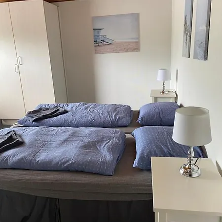 Guesthouse Alobet 아파트 Gjerlev